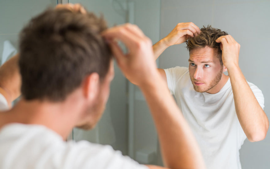 MÄNNER HAARPFLEGE UND KOPFHAUTPFLEGE